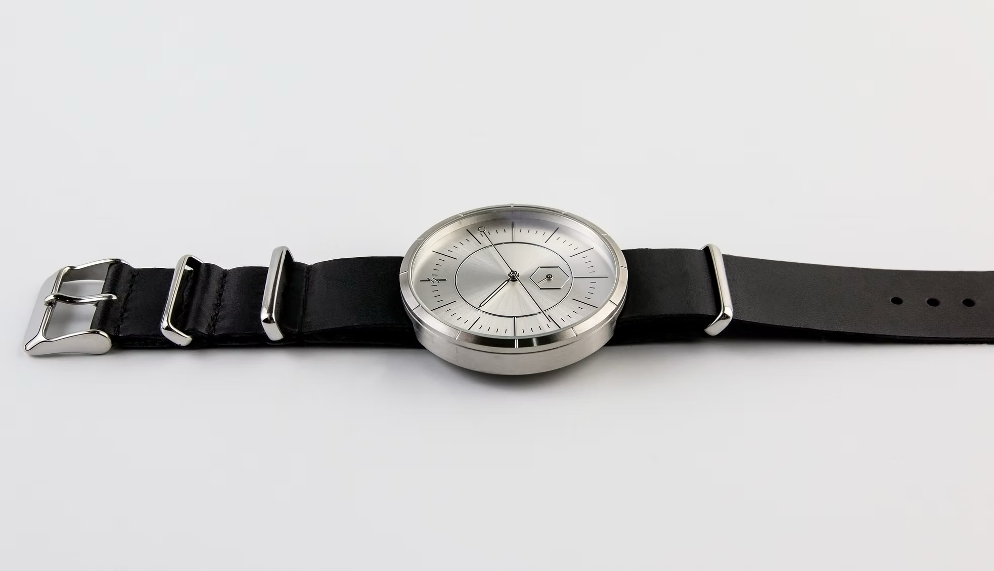 Simpl Compass Light Nero R170898