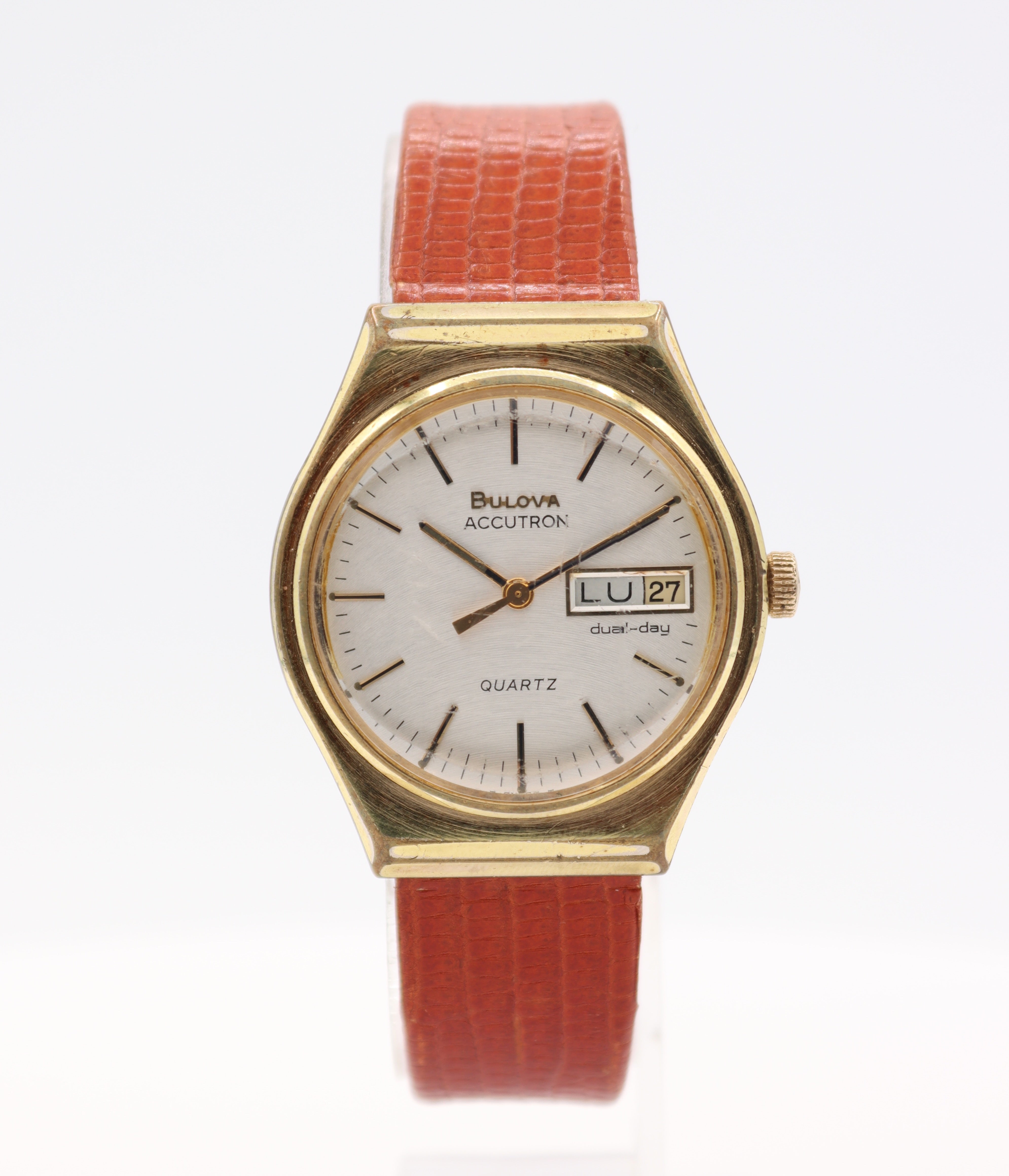 Bulova Accutron Day-Date 3694 1977