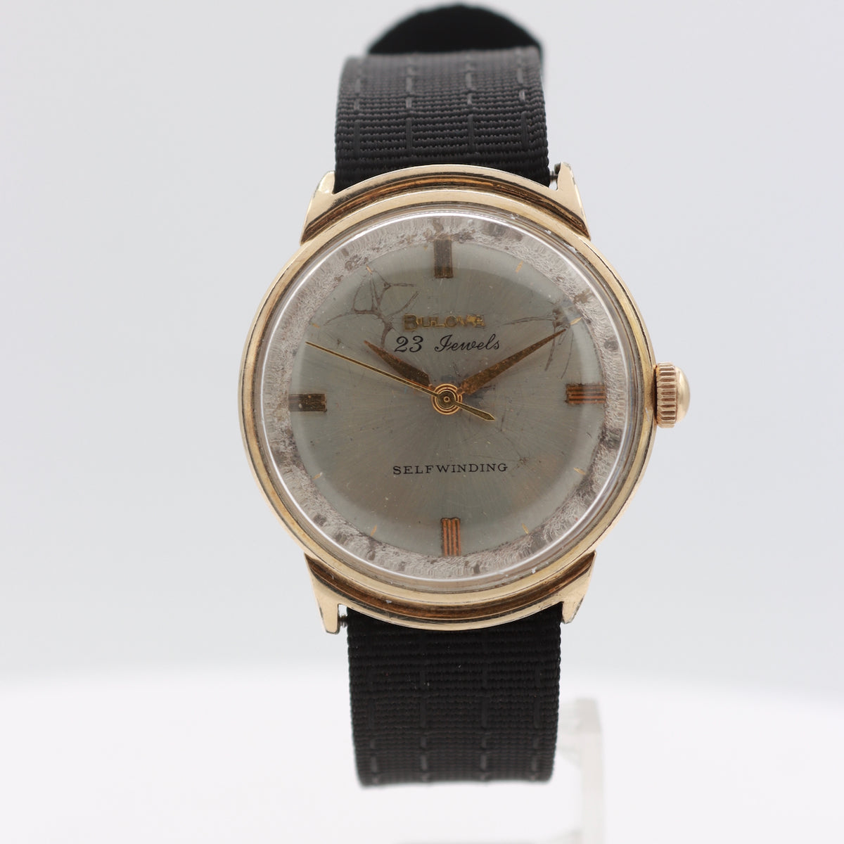 Vintage 1964 Bulova Sunburst Horned Lugs Men's Automatic Wristwatch 10k RGP
