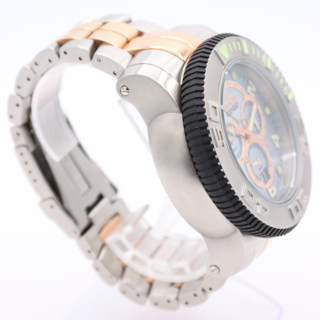 Invicta Sea Hunter 13686
