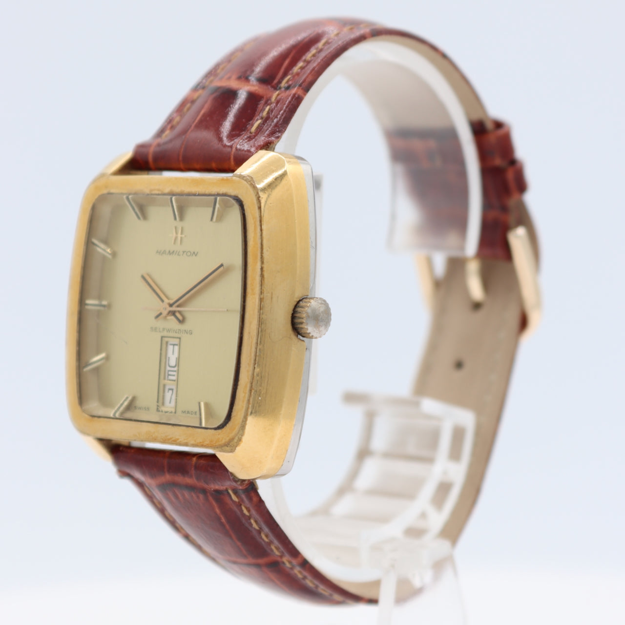 1975 Hamilton Auto Date Chadwick Men's Automatic Wristwatch 826 Swiss Gold Tone