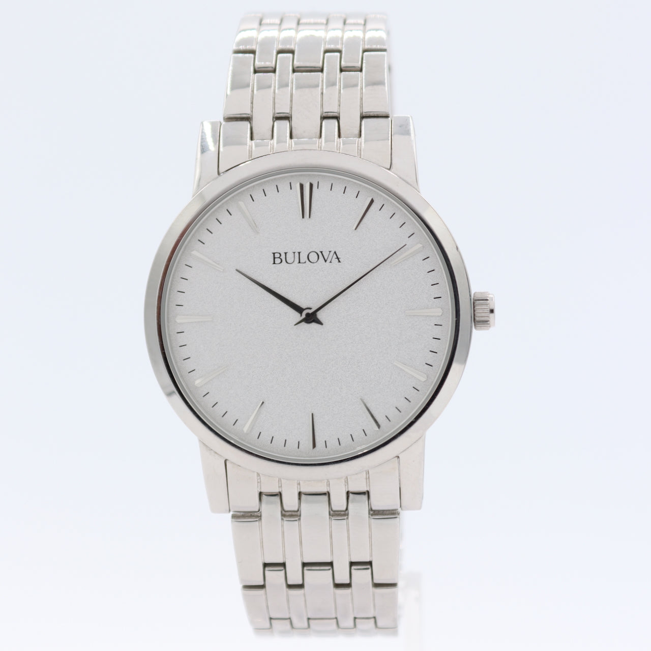 38mm 2019 Bulova 96A115 Silver Dial Men's Quartz Wristwatch 9T22 Japan Steel