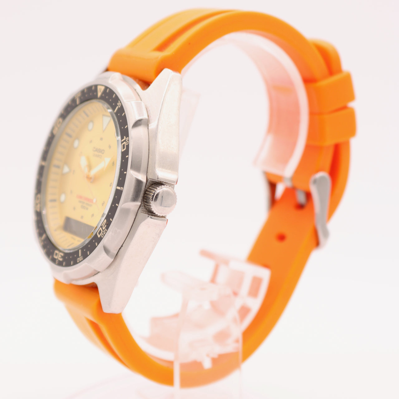 Vintage Casio Alarm Dive "Arnie" AMW-320R