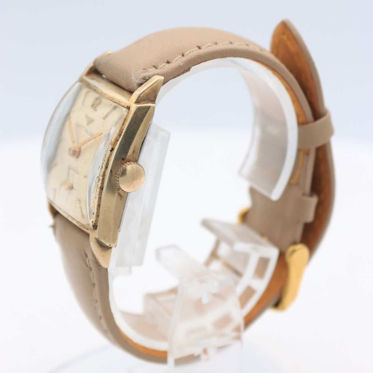 Wittnauer Linen 2282 10TN
