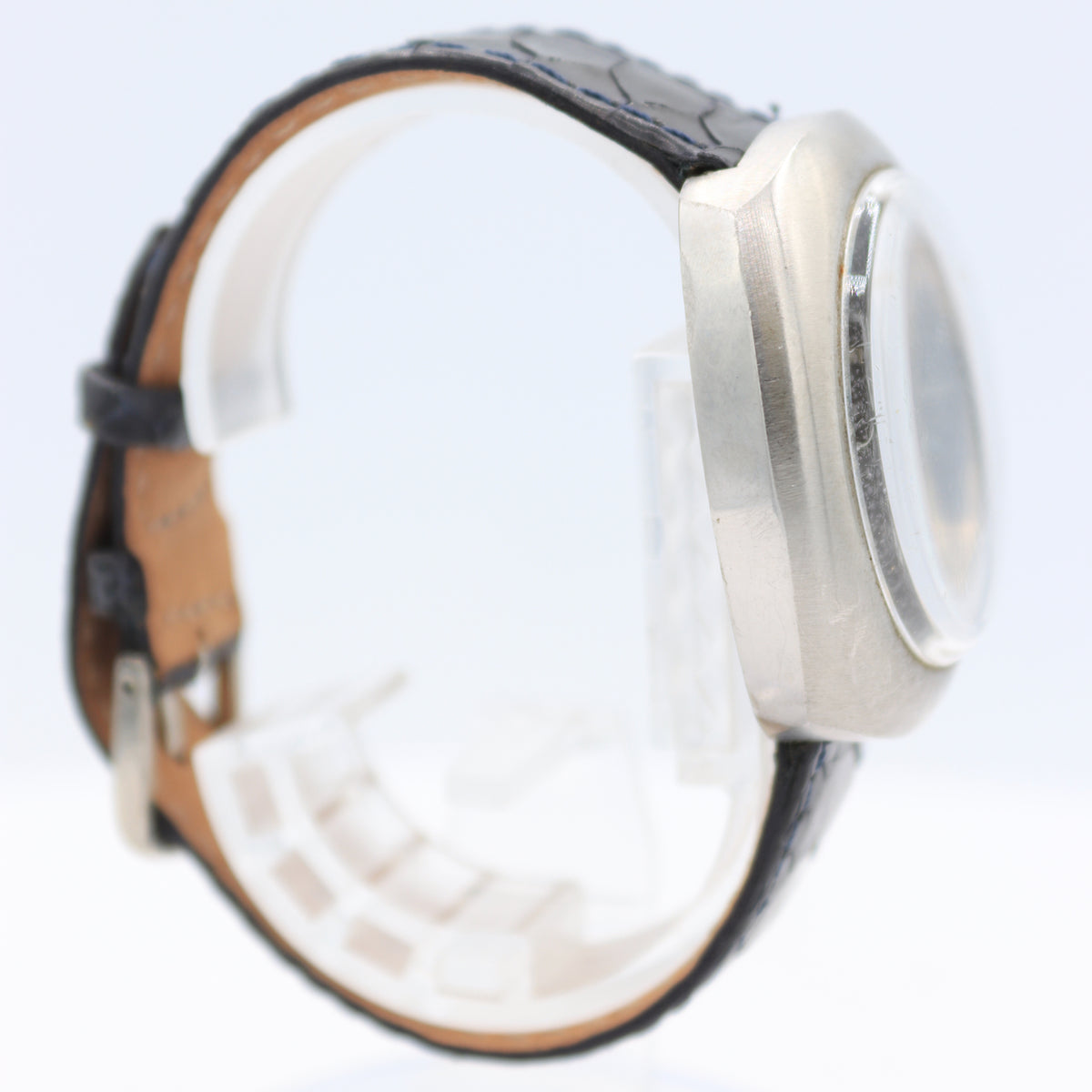 Wittnauer Black Diamond Crosshair