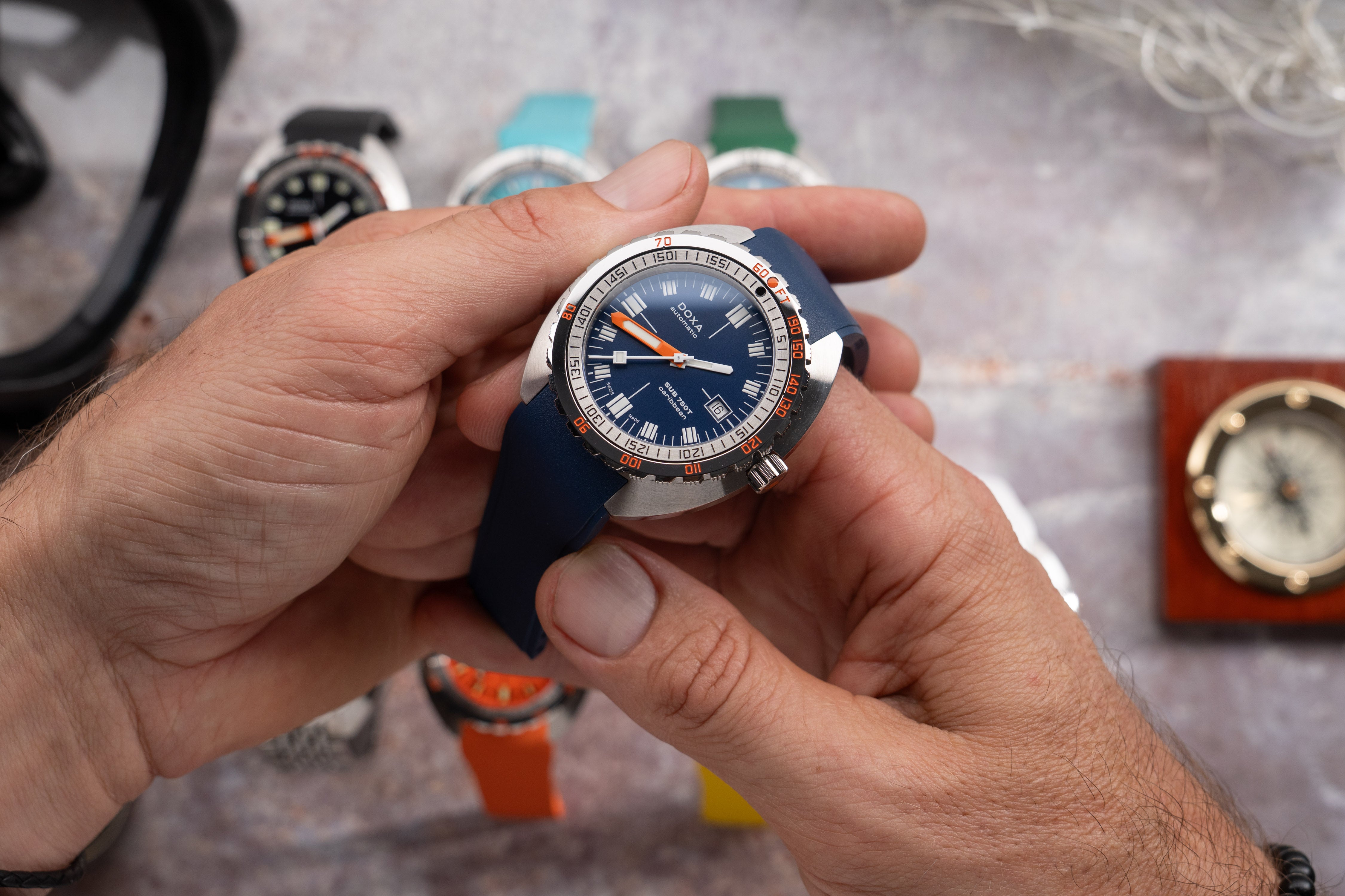 Doxa Sub 750T Caribbean Blue 825.10.201.32