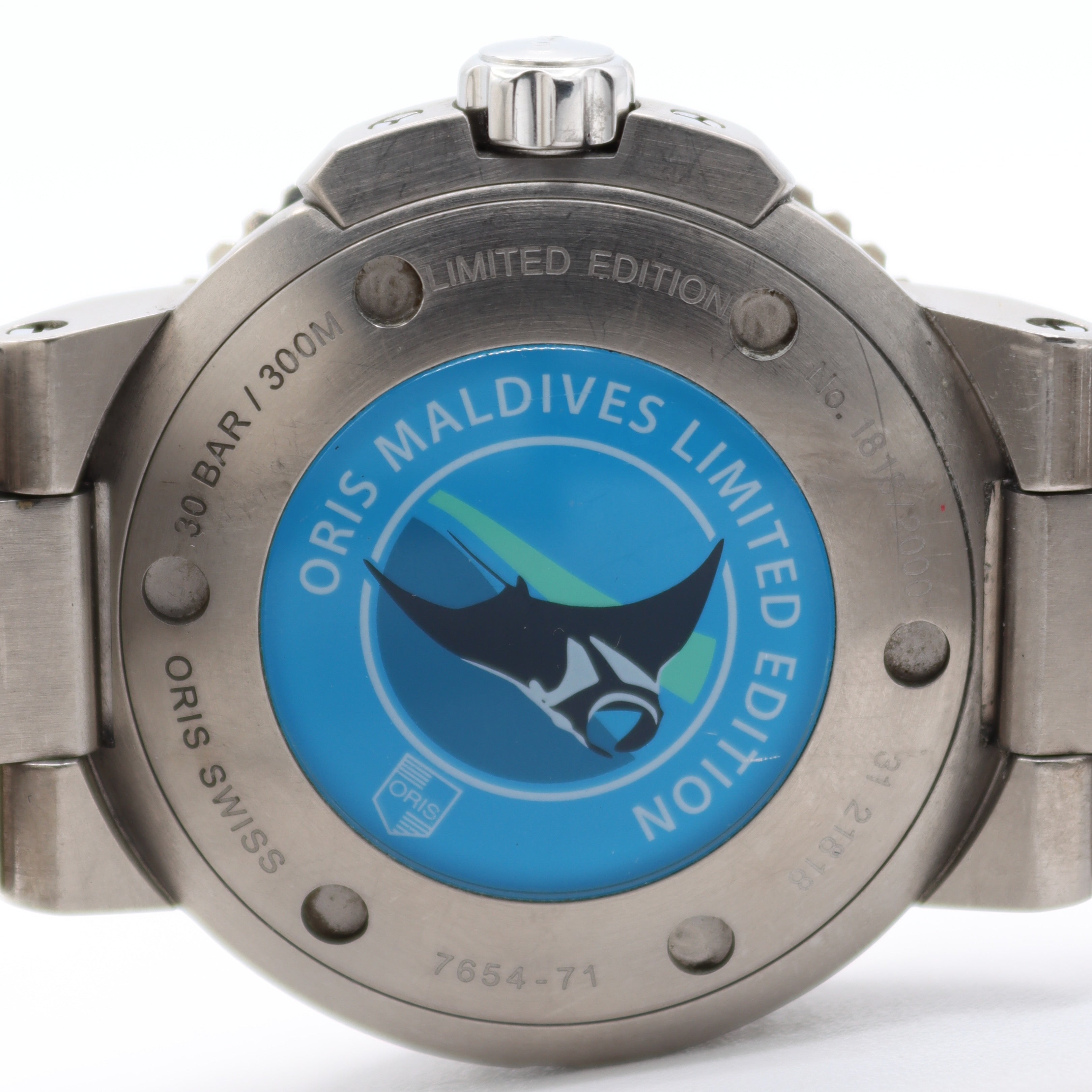 Oris Aquis Maldives Limited Edition 01.643.7654.7185