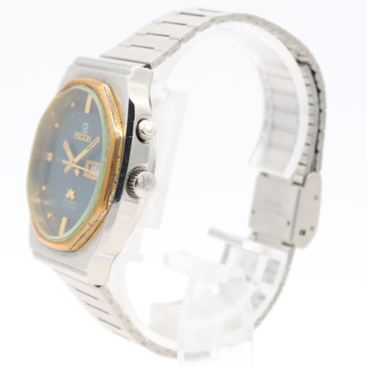 Ricoh Watch Co. Day-Date 061766AC