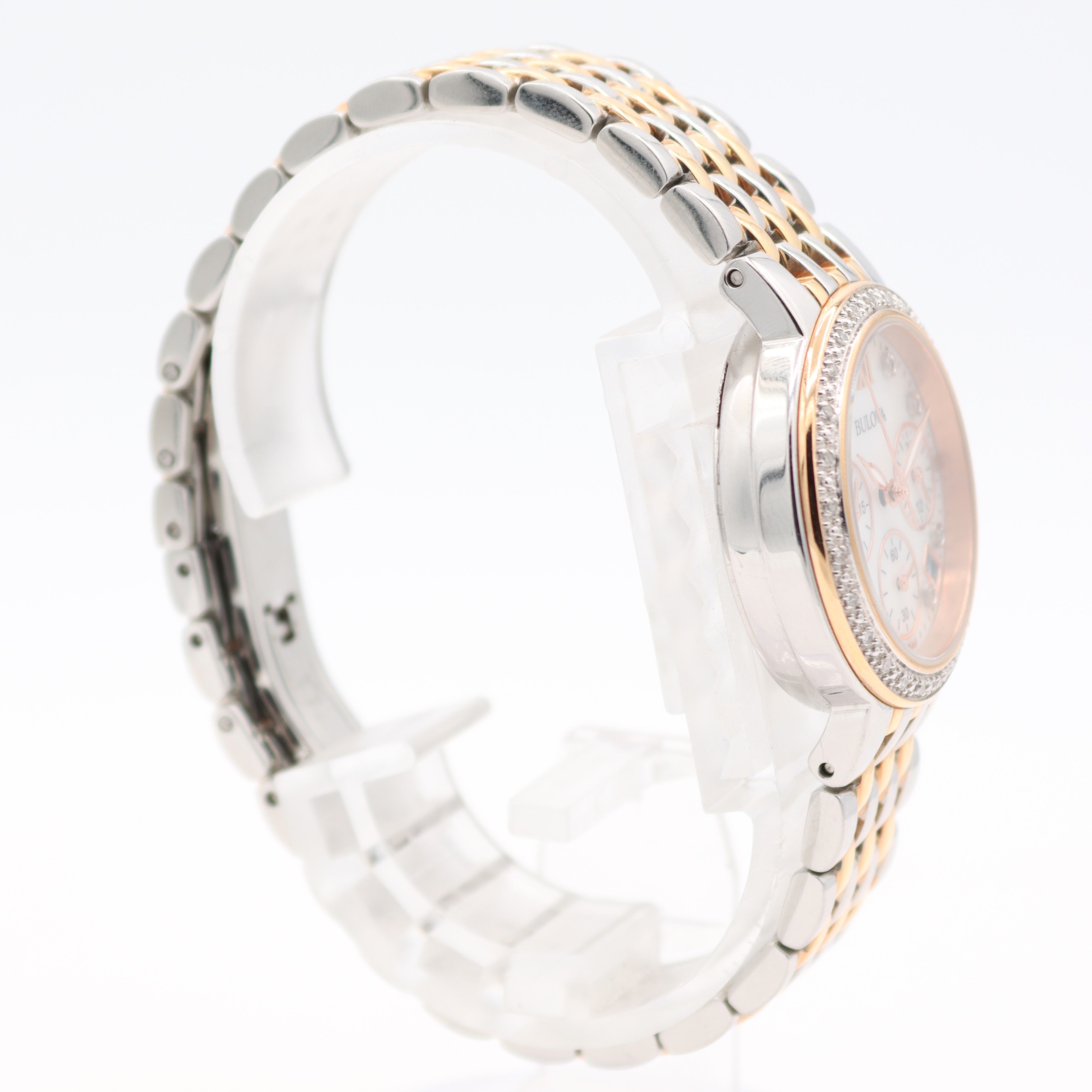 Bulova Diamond Collection 98R215 2016