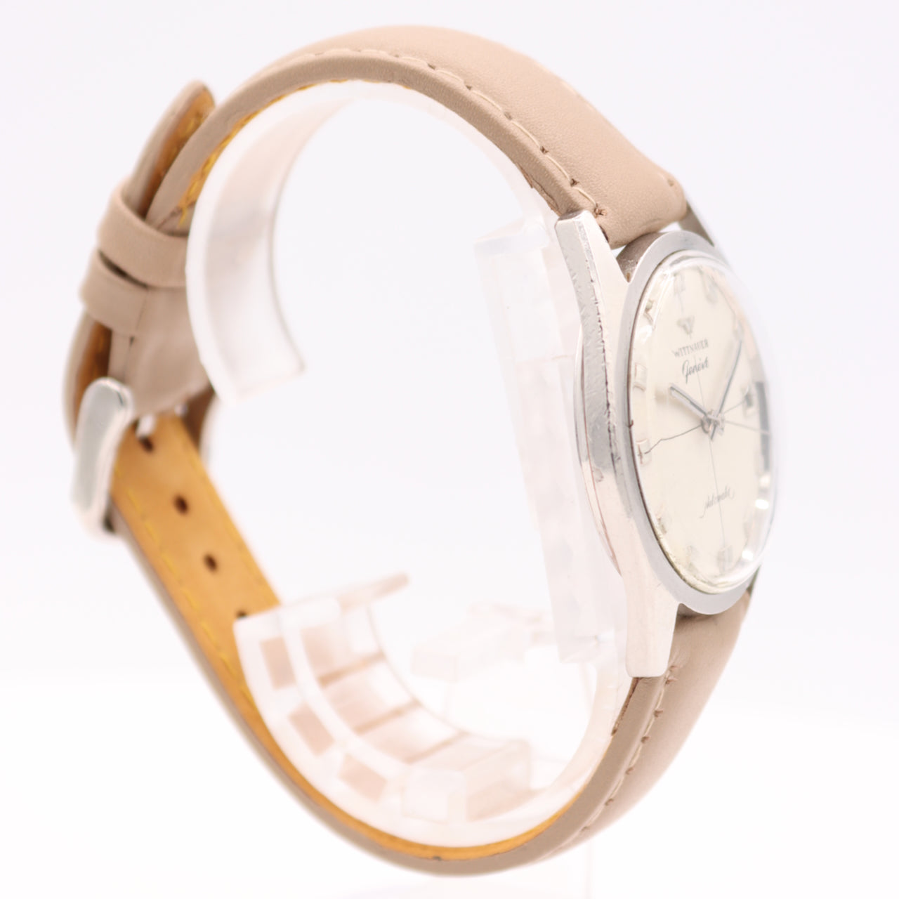 Wittnauer Geneve Date 7000