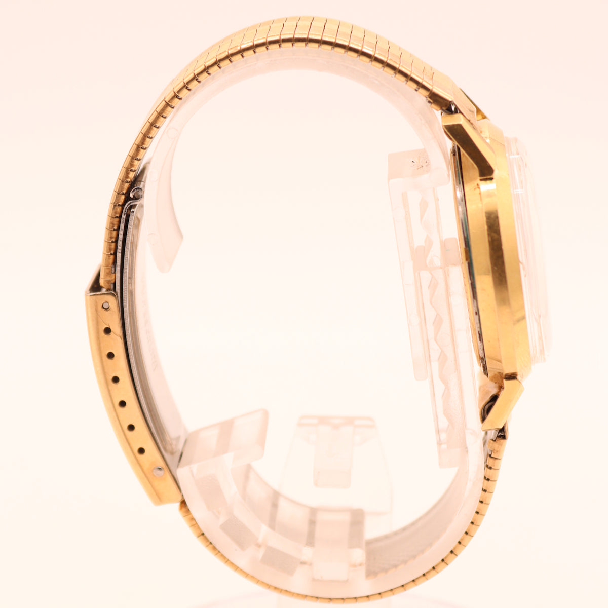 Accutron Calendar 22316-4Y 1973