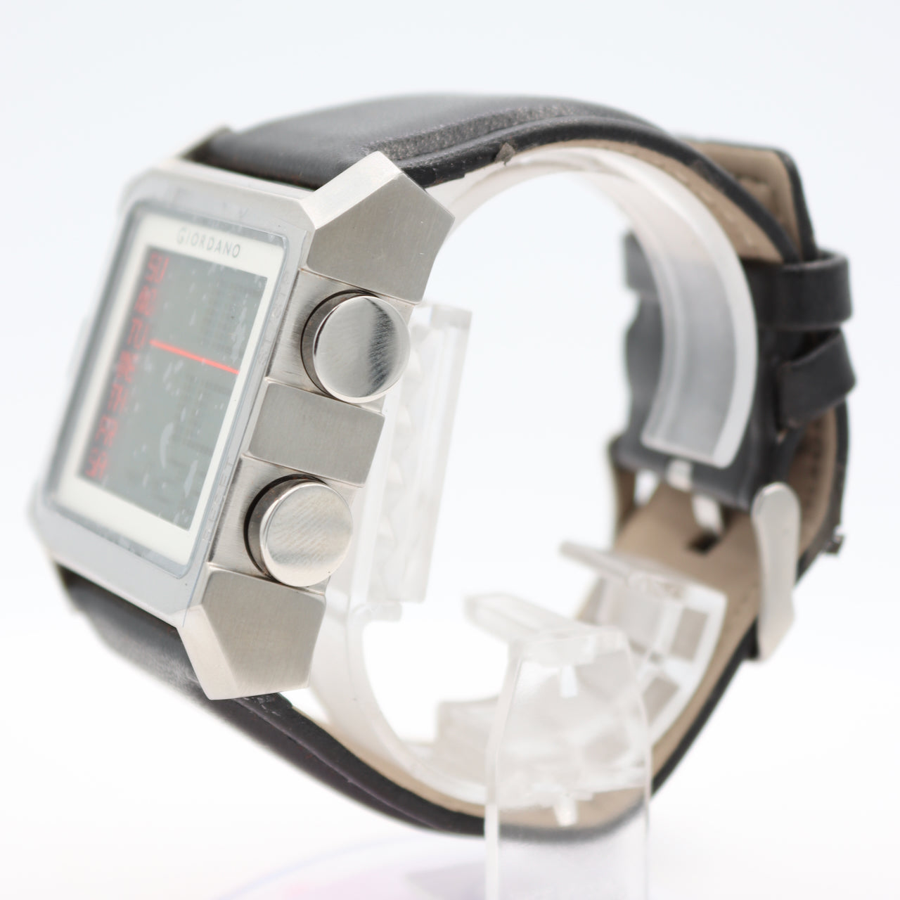 Giordano Square LCD/Dot-Matrix 1388.2679 N/A