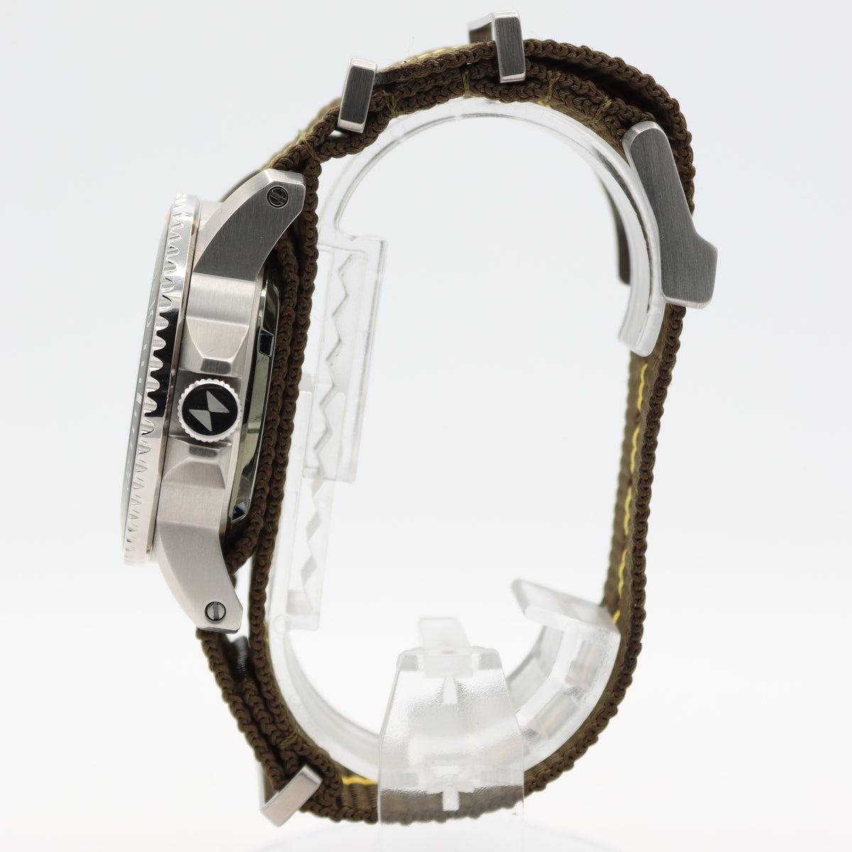 MVMT Divers Watch Nigel Cabourn