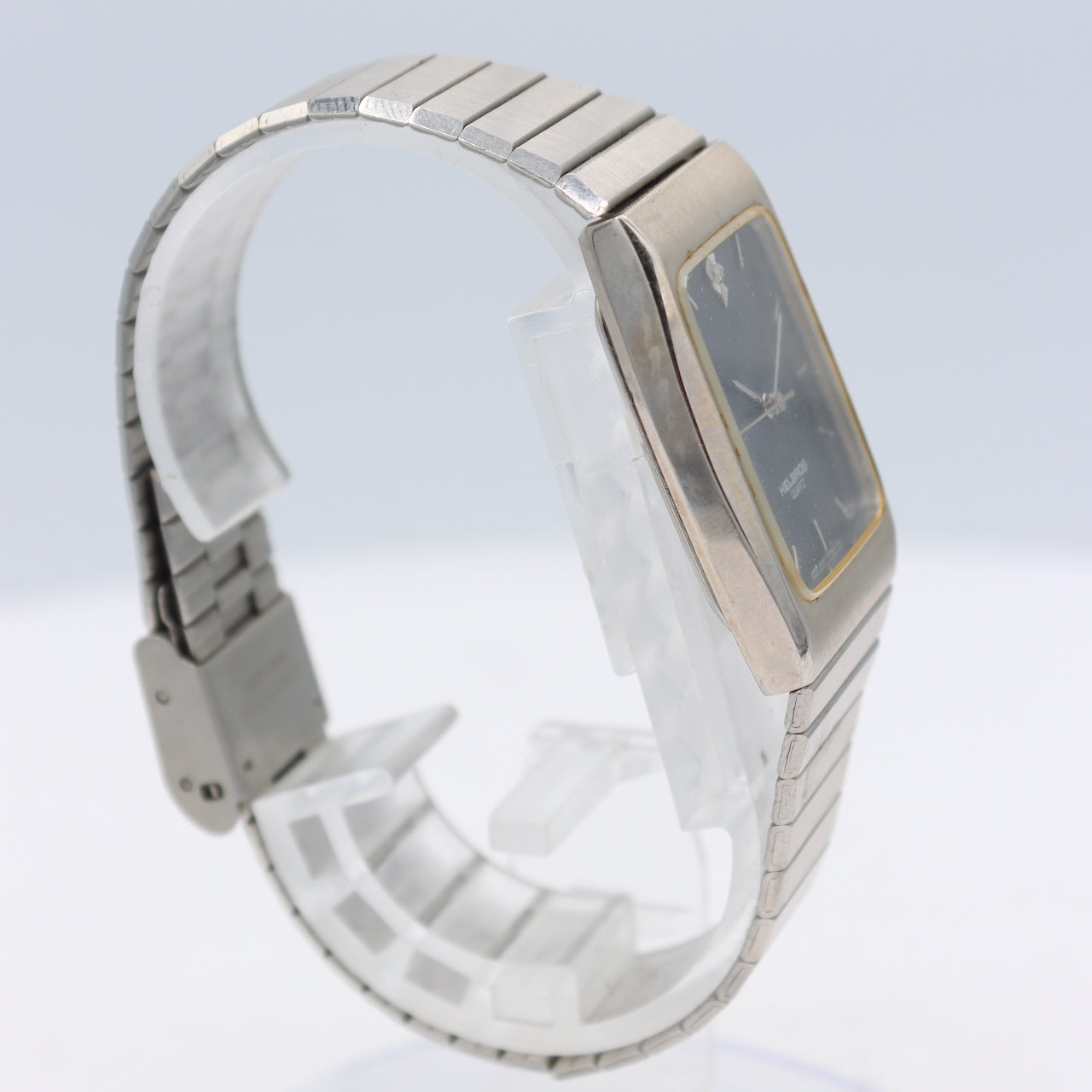 Vintage Helbros Black & Diamond Dial Ladies Quartz Wristwatch Japan Gold Tone