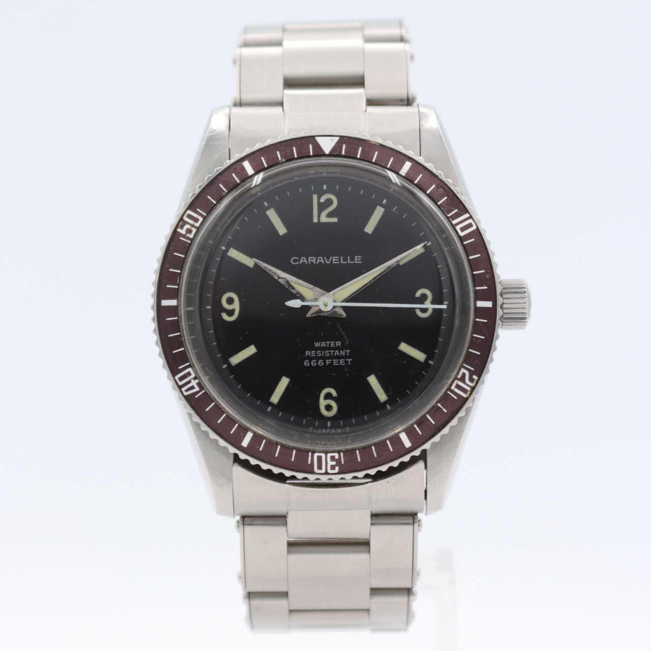 Vintage 36mm 1970 Caravelle 2876DP Devil Diver Men's Automatic Wristwatch 666Ft