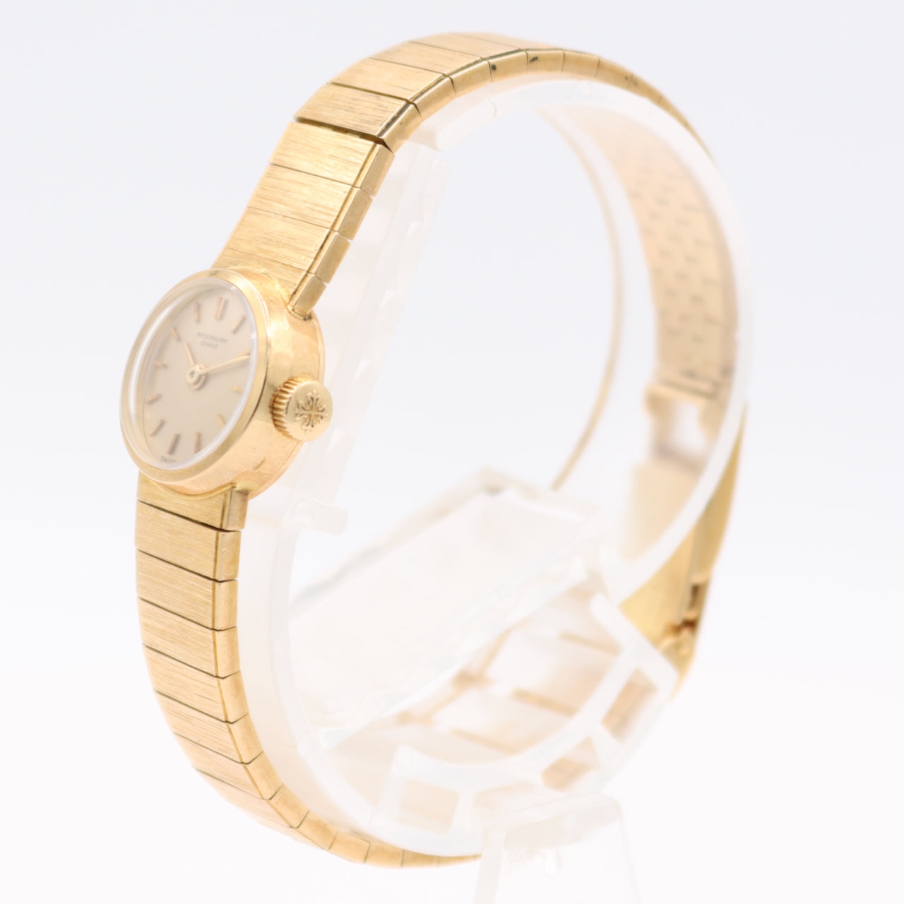 Vintage Patek Philippe 3266/60 Petite Ladies Mechanical Wristwatch 18k Gold