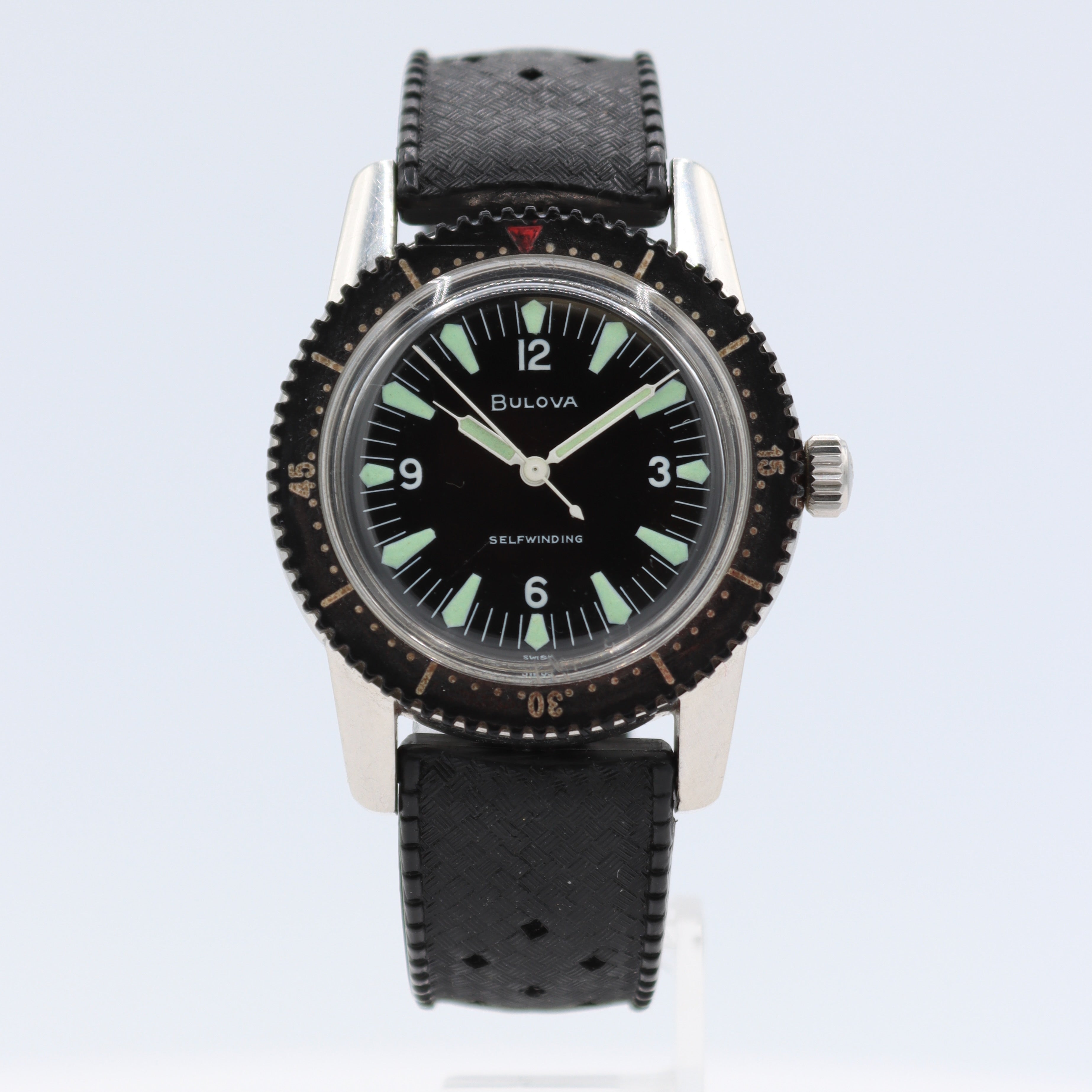 Vintage 36mm 1962 Bulova Nautilus Skin Diver Men's Automatic Wristwatch Steel
