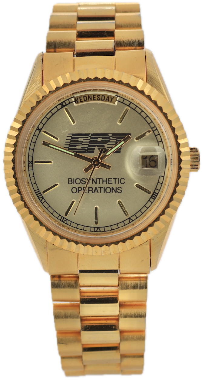 Vintage ERT Fluted Day Date President Men's Quartz Wristwatch Gold Tone