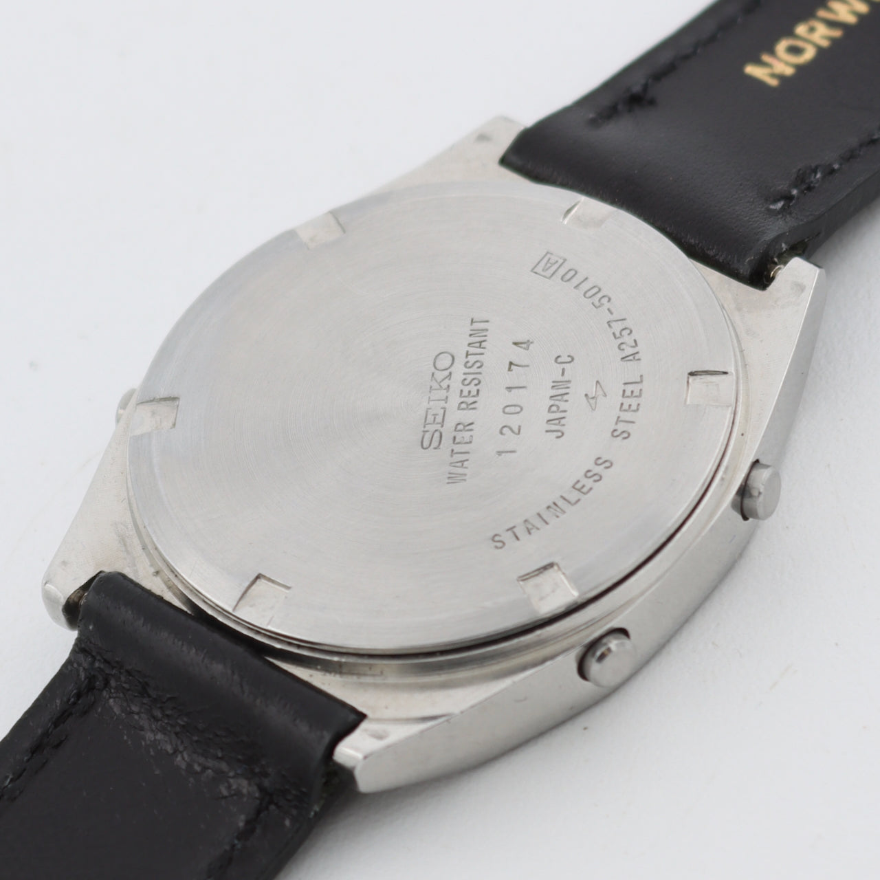 Seiko A257-5010 Alarm Chronograph Men's Digital LCD Wristwatch Steel With Box