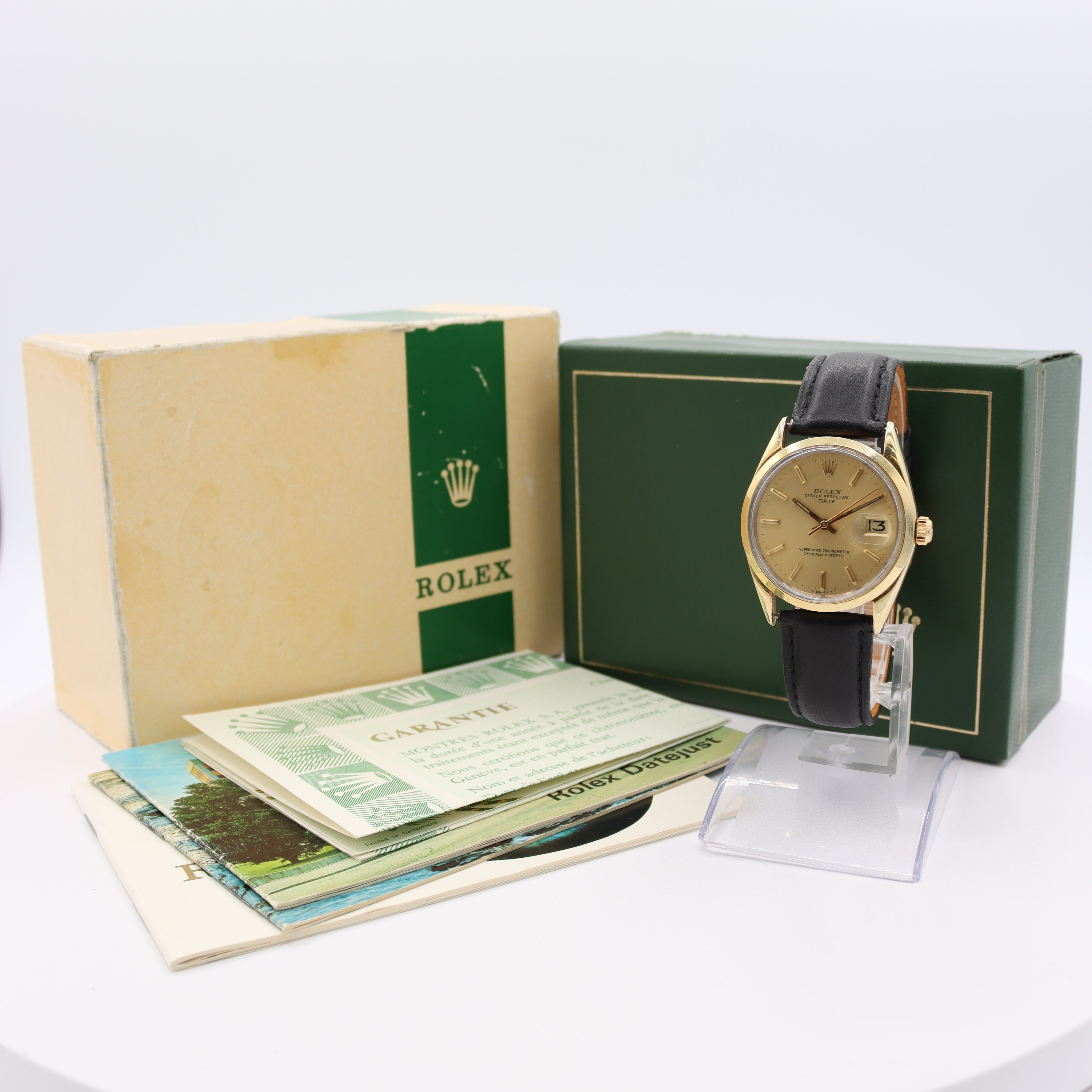 Vintage 34mm 1975 Rolex Date 1550 Men's Automatic Wristwatch w Box and Papers