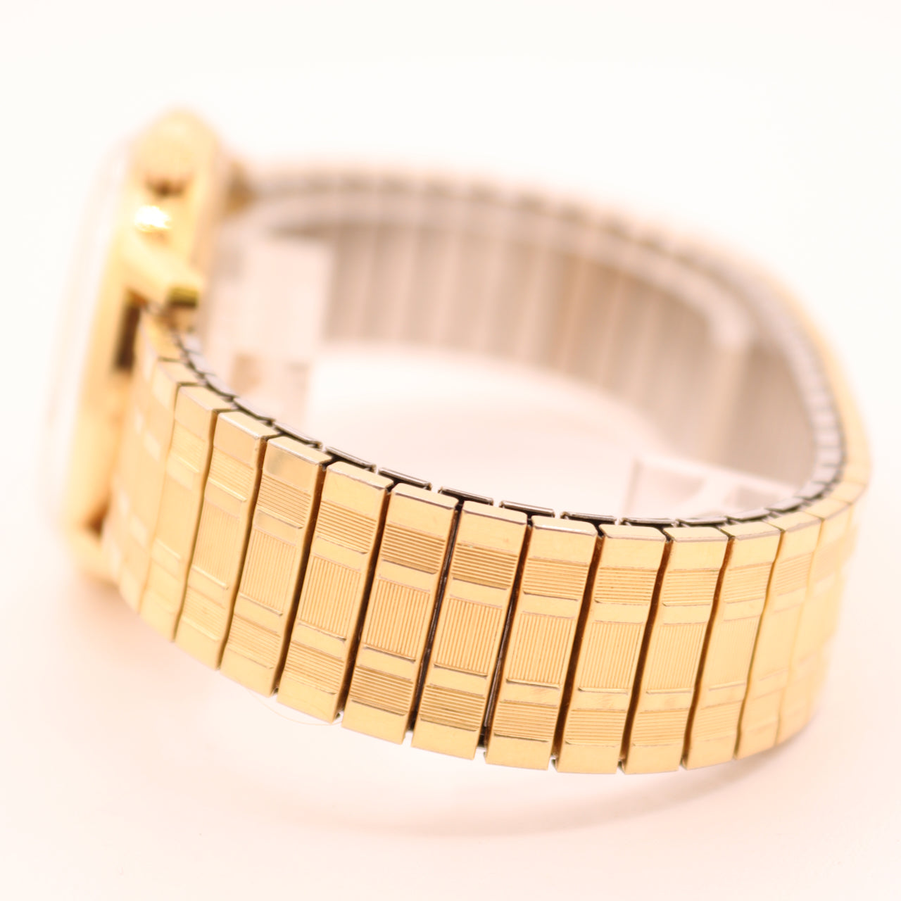 Vintage Bulova Accutron Date  2661
