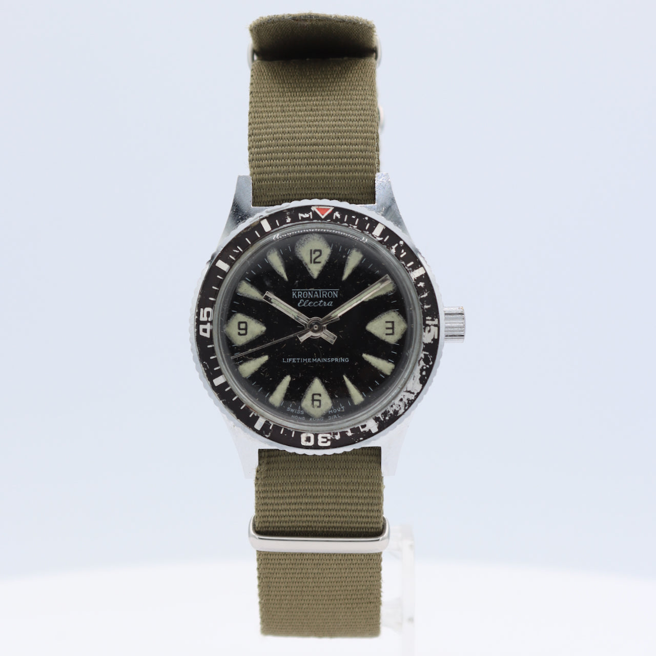Vintage 37mm Kronatron Diver Style Men's Wristwatch Swiss Made Chrome Plated