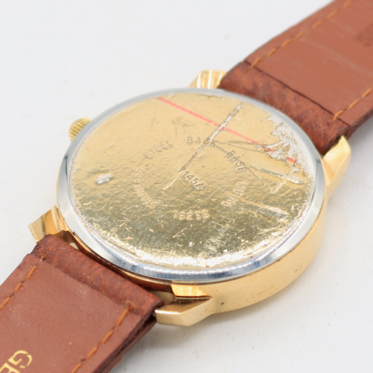 Vintage 30mm Mars Inc. Snickers Moonphase Unisex Quartz Wristwatch Gold Tone