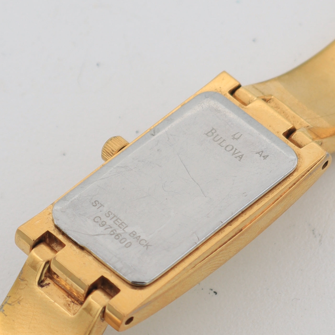 2004 Bulova 97T46 Commerce Route Ladies Quartz Wristwatch Japan Gold Tone