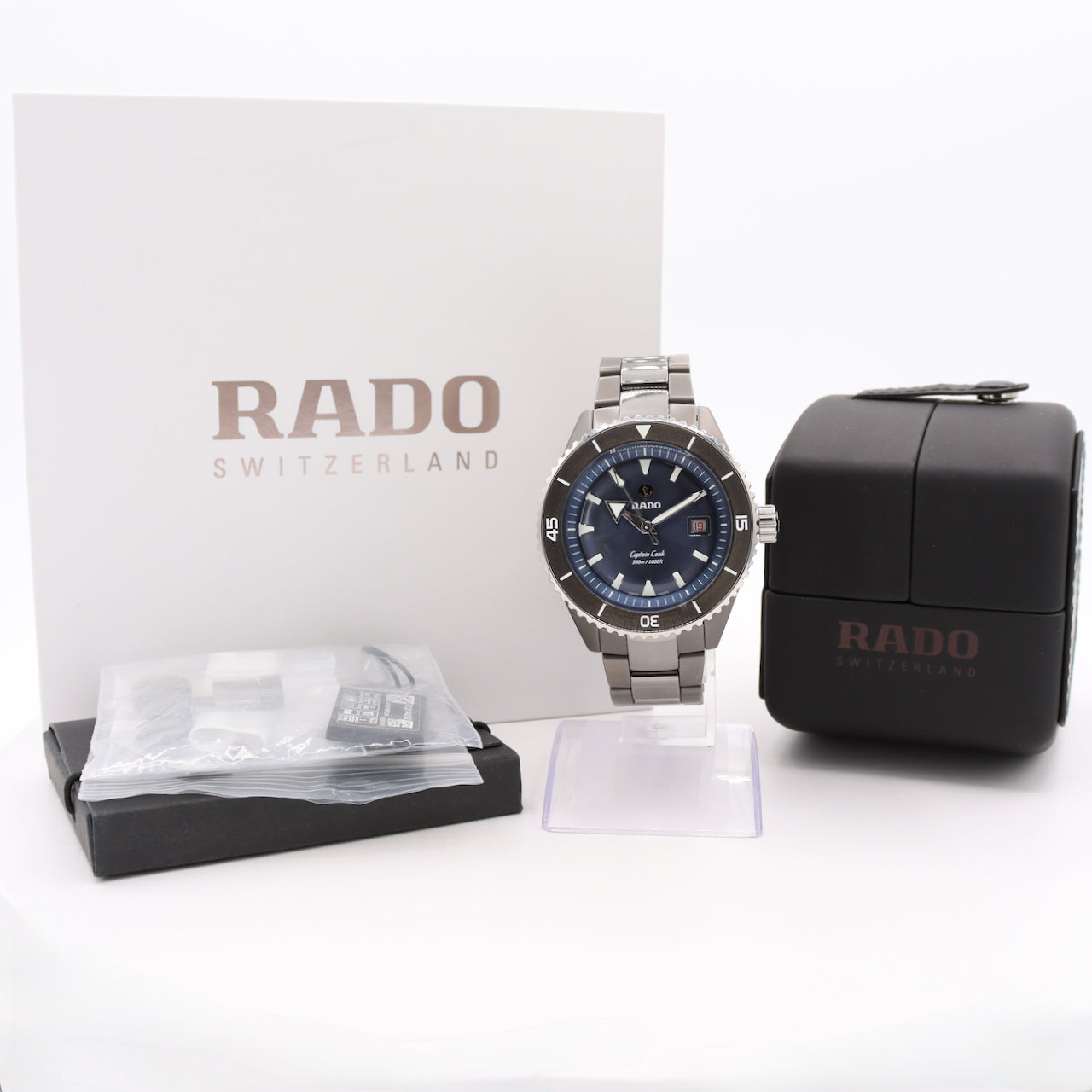 Rado Captain Cook High-Tech Ceramic Diver R32144202