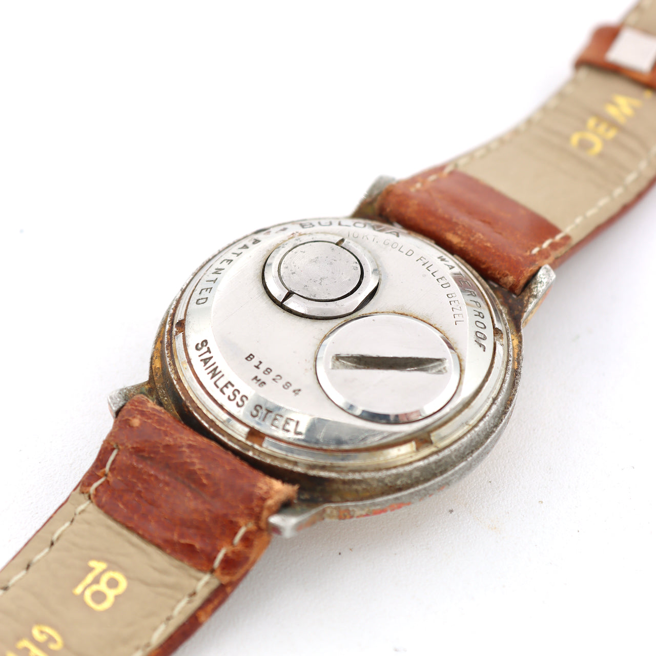Vintage 34mm Accutron Oval Bezel Men's Tuning Fork Wristwatch 214 USA 10k GF