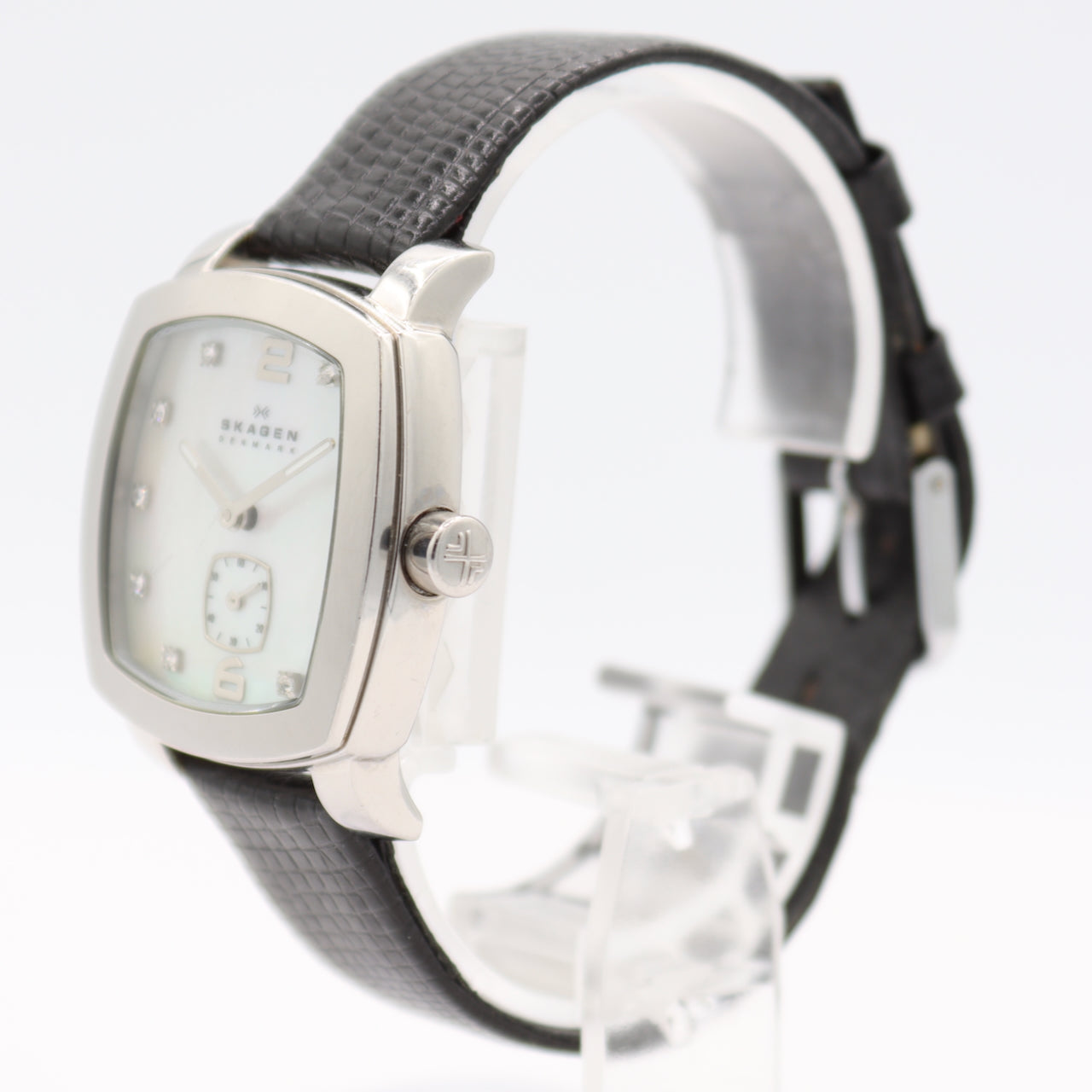 30mm Skagen 556SSLV4 Crystal Accents Men's Quartz Wristwatch Denmark Steel MOP