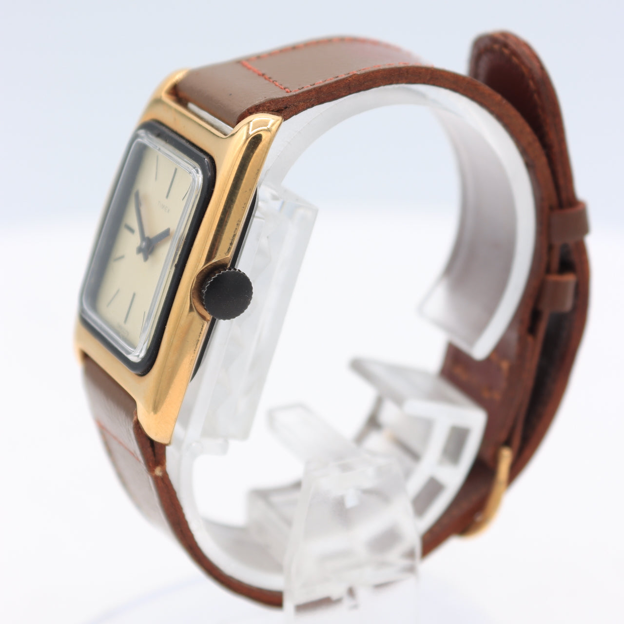 Vintage 1979 Timex 1381902379 Tank Style Ladies Mechanical Wristwatch 289