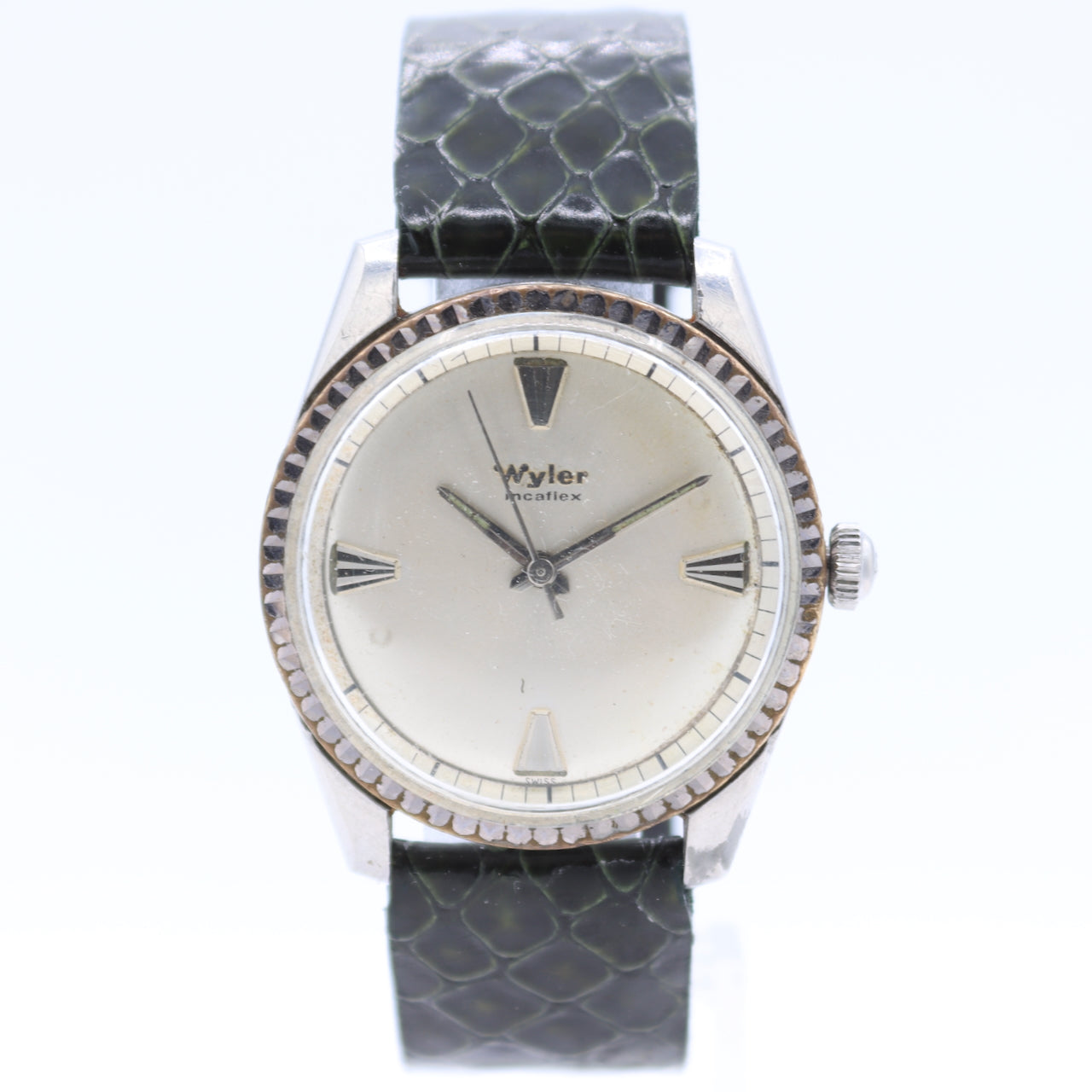 Vintage 34mm Wyler Fluted Bezel Men's Mechanical Wristwatch ETA 2354 Steel