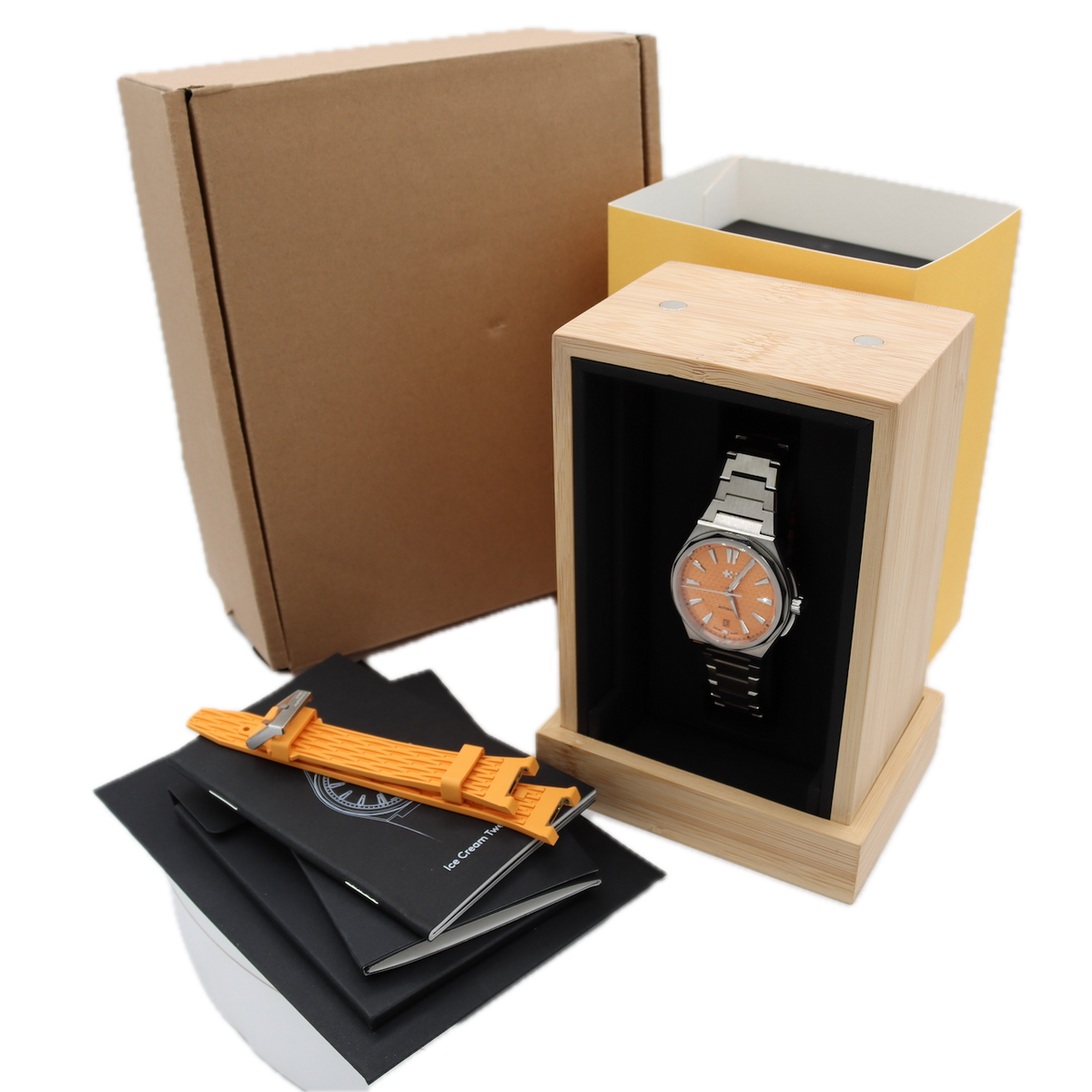 Christopher Ward 38 Mango AEQ-252