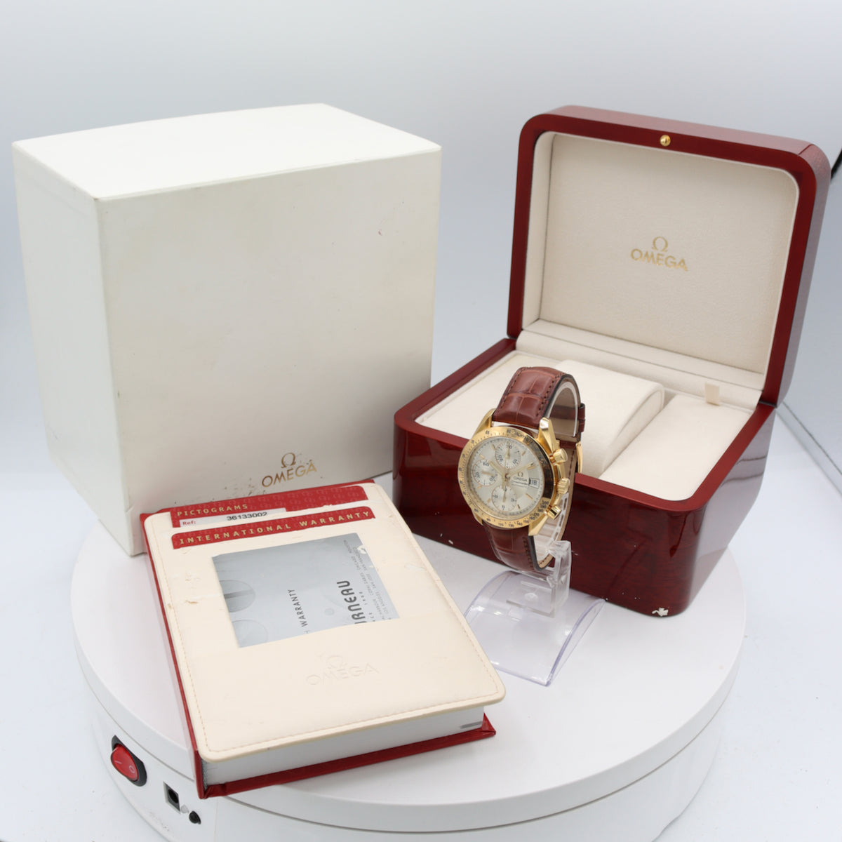 Omega Speedmaster Date 3613.30.02 1998