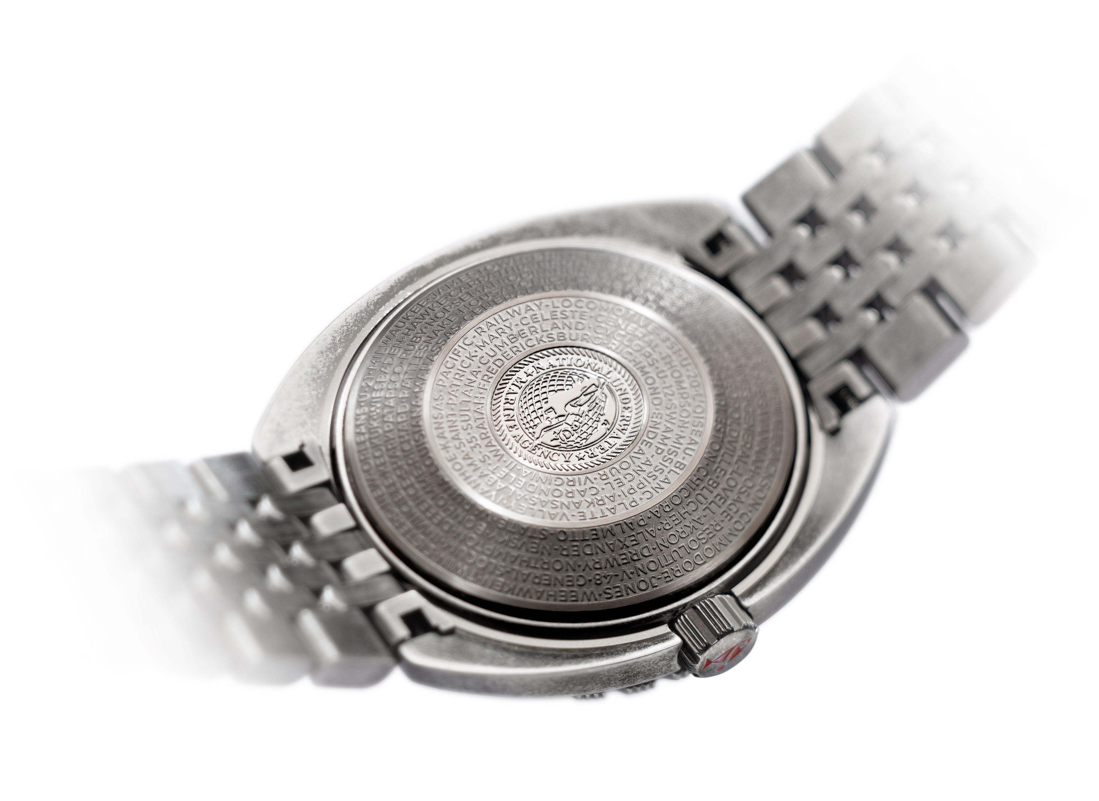 Doxa Sub 300T Clive Cussler 840.80.031.15