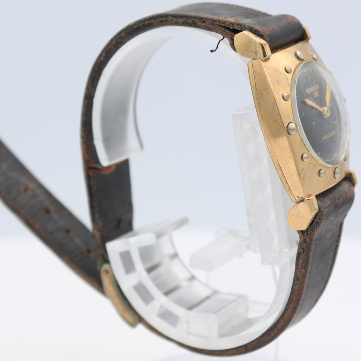 Gruen Beaded Bezel 335-690