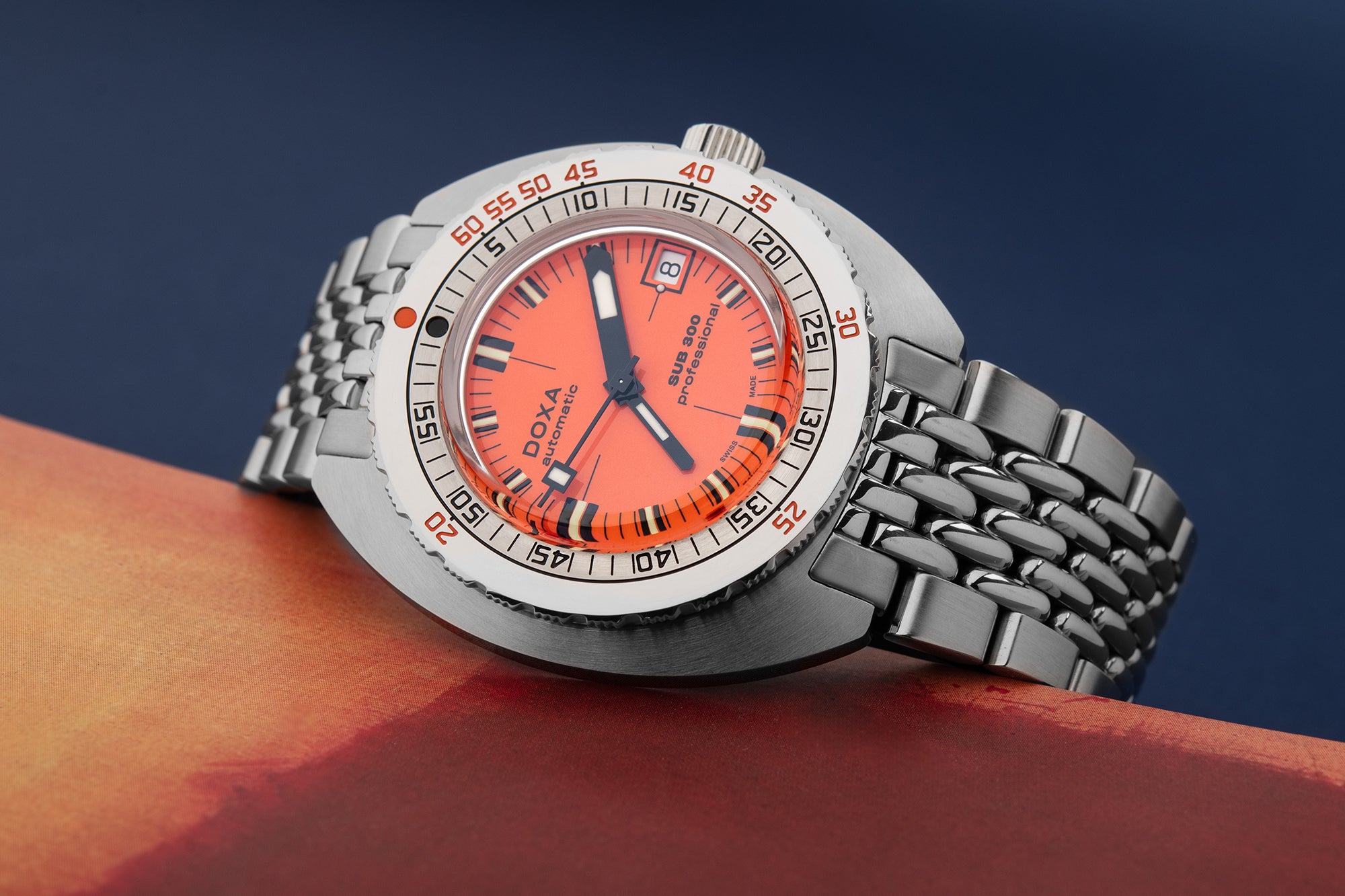 Doxa Sub 300 Professional 821.10.351.10