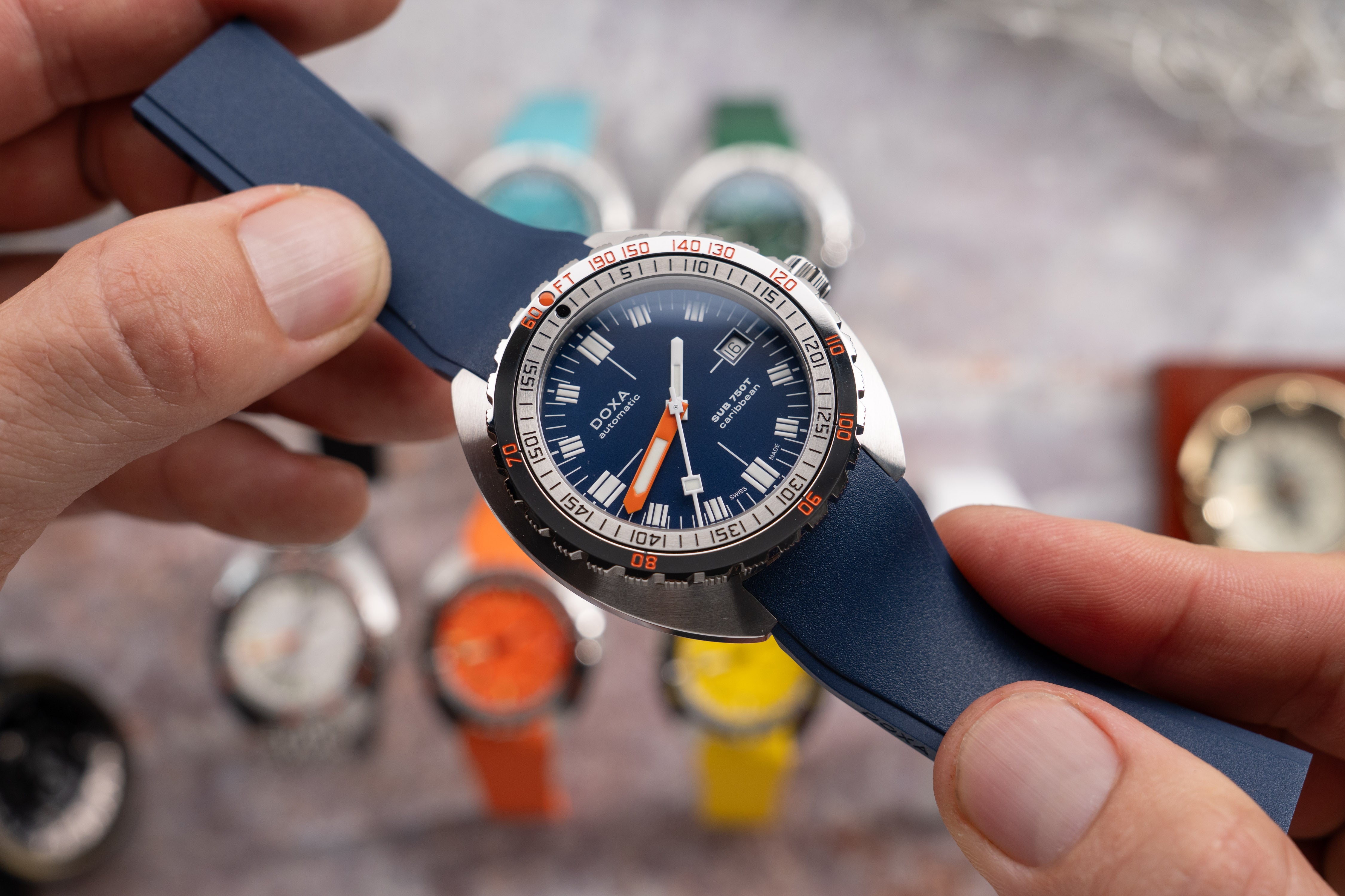 Doxa Sub 750T Caribbean Blue 825.10.201.32