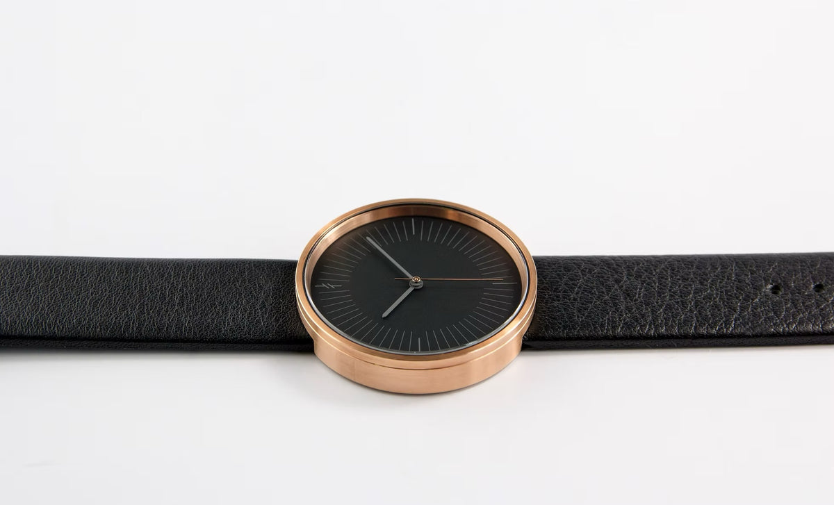 Simpl Timeless Amber Black T170980